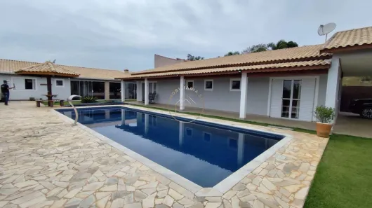 Fazenda/Sítio com 4 Quartos à venda, 1000m² no , Mairinque
