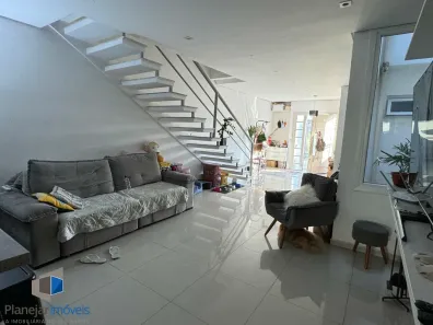 Casa com 3 Quartos à venda, 221m² no Hípica, Porto Alegre