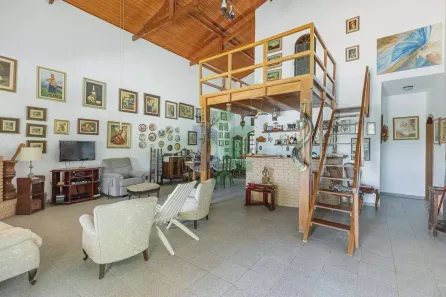 Fazenda/Sítio com 4 Quartos à venda, 352m² no Chácaras Condomínio Recanto Pássaros II, Jacareí