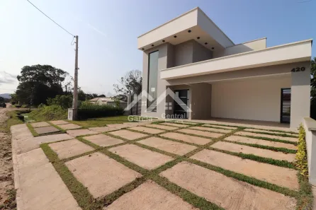 Casa de Condomínio com 3 Quartos à venda, 200m² no Jardim São  Luis, Peruíbe