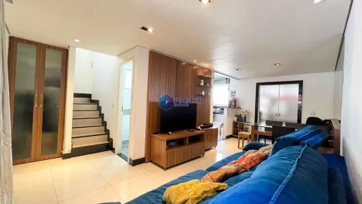 Casa com 4 Quartos à venda, 140m² no Buritis, Belo Horizonte