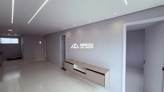 Apartamento com 3 Quartos para alugar, 72m² no Candeias, Vitória da Conquista