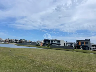 Lote/Terreno à venda, 301m² no XANGRI-LÁ, Xangri-lá