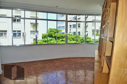 Apartamento com 3 Quartos à venda, 107m² no Leme, Rio de Janeiro
