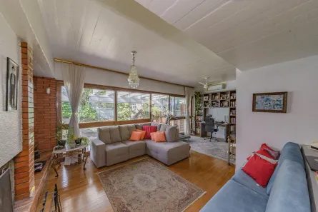 Casa com 3 Quartos à venda, 405m² no Vila Assunção, Porto Alegre