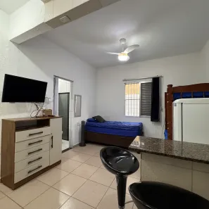 Kitnet com 1 Quarto à venda, 22m² no Guilhermina, Praia Grande