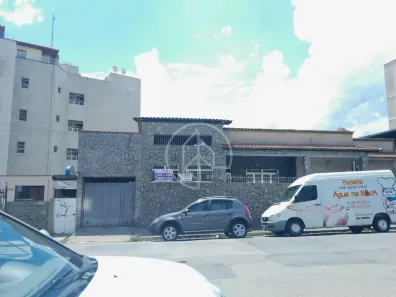 Casa com 4 Quartos à venda, 183m² no Santa Catarina, Juiz de Fora