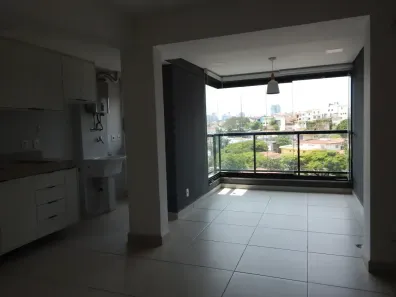 Apartamento com 3 Quartos para alugar, 68m² no Sumaré, São Paulo