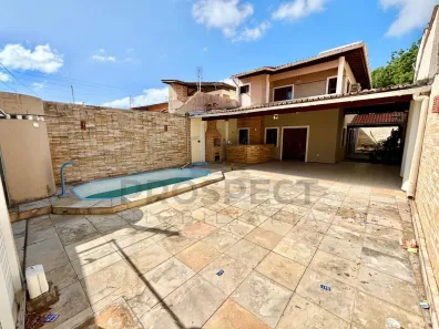 Casa com 5 Quartos à venda, 252m² no Engenheiro Luciano Cavalcante, Fortaleza