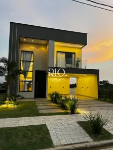 Casa com 3 Quartos à venda, 330m² no Bosque, Rio Branco