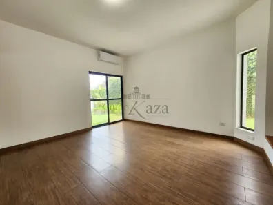 Casa de Condomínio com 3 Quartos à venda, 268m² no Jardim das Colinas, São José dos Campos
