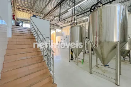 Prédio Comercial à venda, 420m² no Novo Centro, Santa Luzia