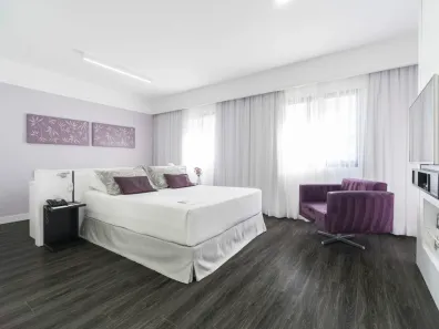 Apartamento com 1 Quarto para alugar, 33m² no Moema, São Paulo