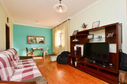 Casa com 4 Quartos à venda, 255m² no São Lucas, Belo Horizonte