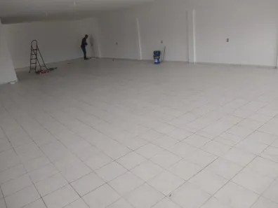 Sobrado com 4 Quartos à venda, 410m² no Vila M Genoveva, Jundiaí