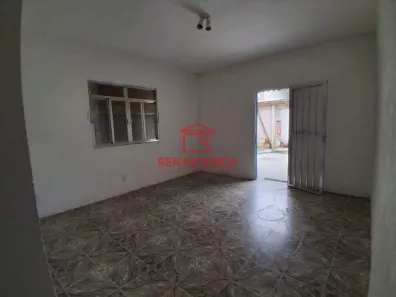 Casa com 2 Quartos para alugar, 70m² no Santa Cruz, Rio de Janeiro