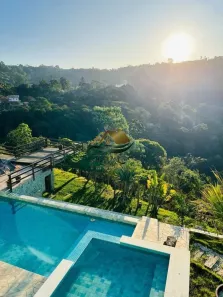 Fazenda/Sítio com 4 Quartos à venda, 300m² no Centro, Mairiporã