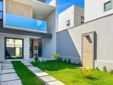 Sobrado com 4 Quartos à venda, 150m² no Sapiranga-Coité, Fortaleza