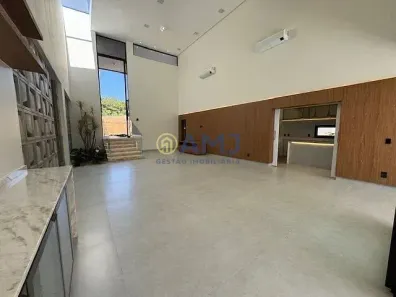 Casa com 4 Quartos à venda, 330m² no Parque Cidade, Goiânia