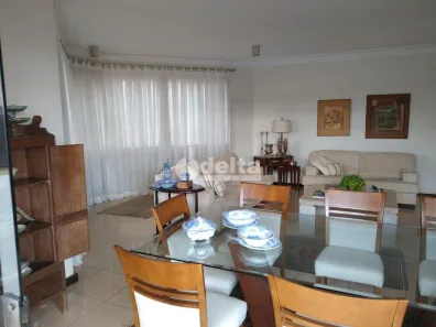 Cobertura com 4 Quartos à venda, 272m² no Jardim Colina, Uberlândia