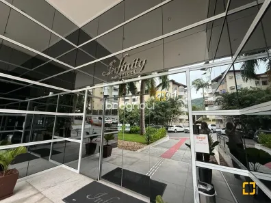 Sala Comercial à venda, 42m² no Itacorubi, Florianópolis