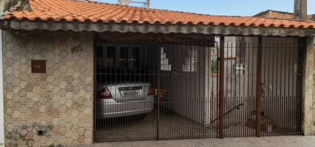 Imóvel Comercial com 2 Quartos à venda, 137m² no Parque Santo Antônio, Jacareí