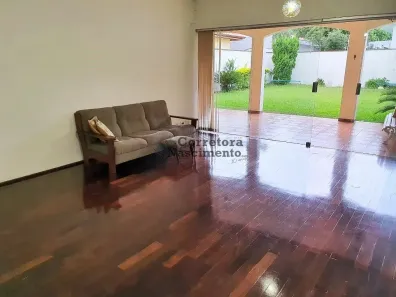 Casa com 3 Quartos à venda, 10m² no Jardim Leonídia, Jacareí
