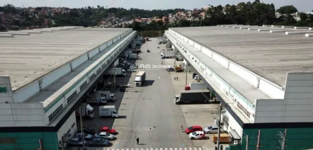Galpão/Depósito/Armazém para alugar, 8812m² no Vila Marieta, São Paulo