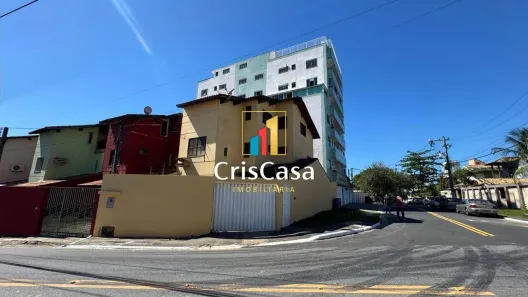 Casa de Condomínio com 3 Quartos para alugar, 185m² no Cancela Preta, Macaé