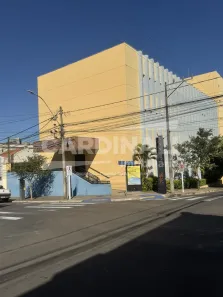 Ponto Comercial para alugar, 2053m² no Centro, São Carlos