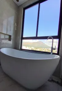 Apartamento com 3 Quartos para alugar, 145m² no Santo Agostinho, Governador Valadares