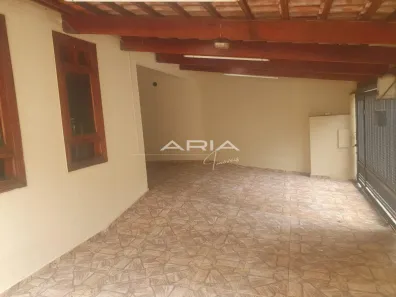 Casa com 3 Quartos para alugar, 345m² no Vila Cidade Industrial (Vila Xavier), Araraquara