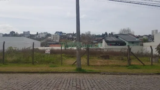 Lote/Terreno à venda, 405m² no Cidade Nova, Caxias do Sul