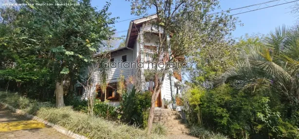 Casa de Condomínio com 3 Quartos para alugar, 230m² no São Lucas, Viamão