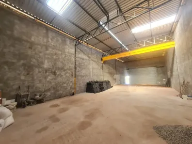 Galpão/Depósito/Armazém para alugar, 250m² no Caixa D'Água, Lauro de Freitas