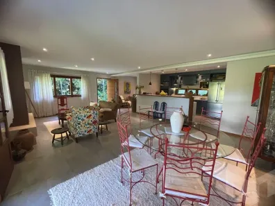 Casa com 3 Quartos à venda, 185m² no Itaipava, Petrópolis