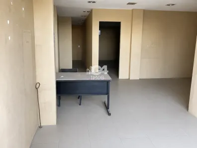 Ponto Comercial para alugar, 100m² no Centro (Manilha), Itaboraí
