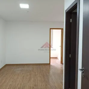 Sala Comercial à venda, 28m² no Centro, Niterói