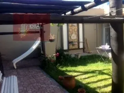 Casa com 3 Quartos à venda, 180m² no Parque Jardim Carioca, Campos dos Goytacazes
