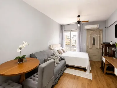 Kitnet com 1 Quarto para alugar, 35m² no Centro Histórico, Porto Alegre