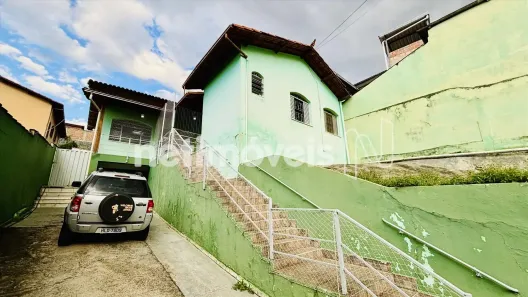 Casa com 3 Quartos à venda, 360m² no Nova Esperança, Belo Horizonte