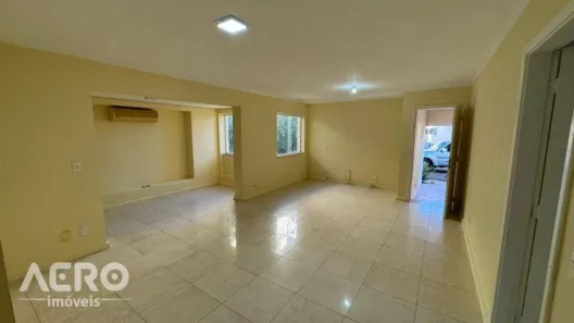 Casa com 4 Quartos à venda, 236m² no Estoril Centreville, Bauru
