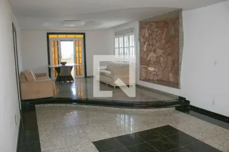 Casa com 5 Quartos à venda, 360m² no Cachoeirinha, Belo Horizonte