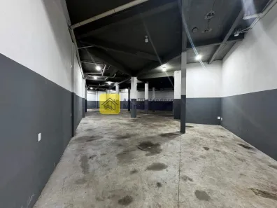 Galpão/Depósito/Armazém com 1 Quarto para alugar, 450m² no Vila São Paulo, Contagem