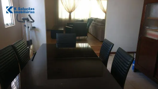 Casa com 3 Quartos à venda, 300m² no Centro, Bauru