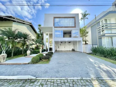 com 4 Quartos para alugar, 470m² no Ariribá, Balneário Camboriú