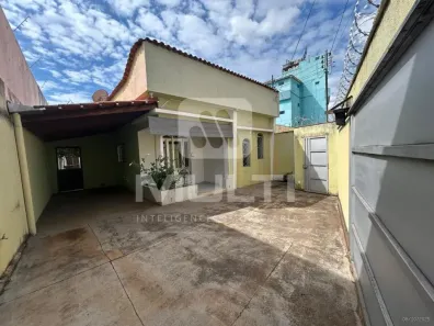 Casa com 2 Quartos à venda, 144m² no Centro, Uberlândia