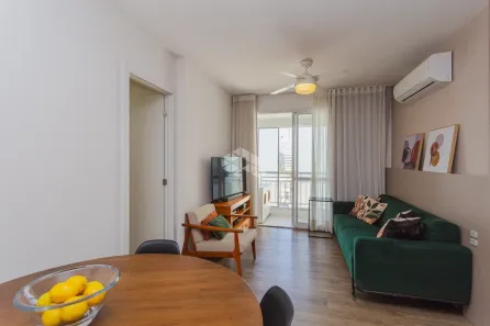Apartamento com 3 Quartos à venda, 75m² no Passo da Areia, Porto Alegre