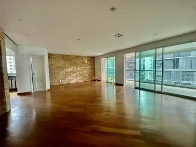Apartamento com 3 Quartos à venda, 231m² no Vila Nova Conceição, São Paulo