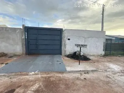 Casa com 2 Quartos à venda, 180m² no Conjunto Habitacional Solo Sagrado, Apucarana